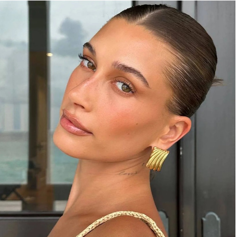 18K Gold Plated Sculpted Oversized Stud Earrings*Hailey Bieber Earrings*…JD